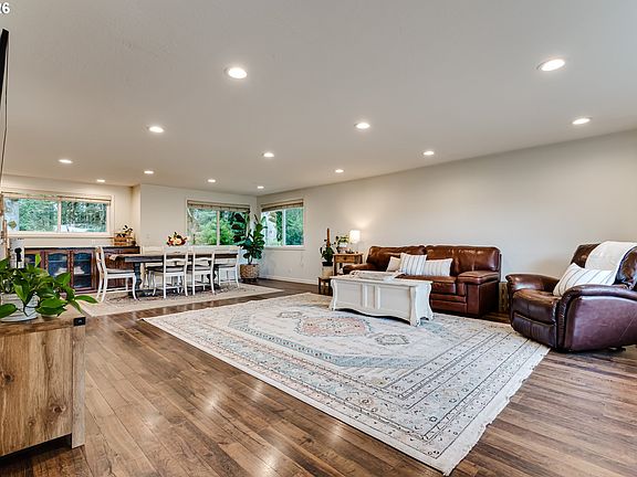 4th image of 26718 Cantrell Rd