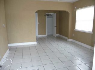2622 Fletcher St, Hollywood, FL 33020