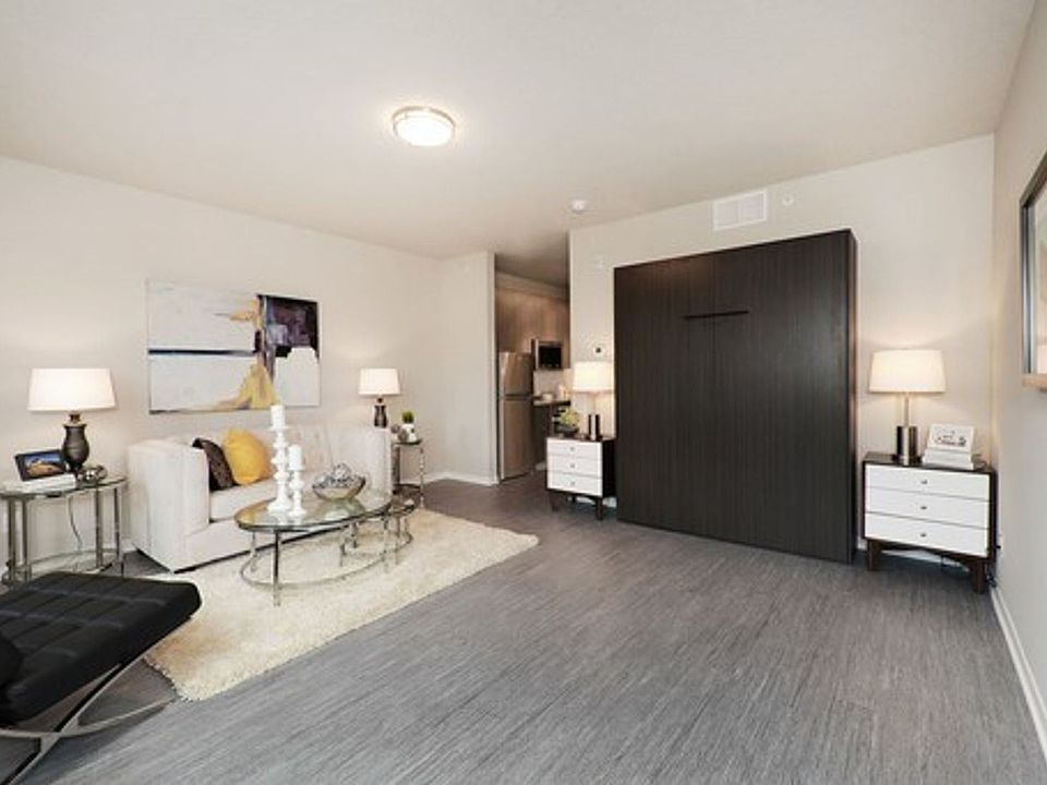 1st image of 3823 W 31st St #302