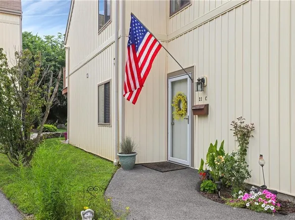 21 Kenneth Stuart Place #C, Mohegan Lake, NY 10547