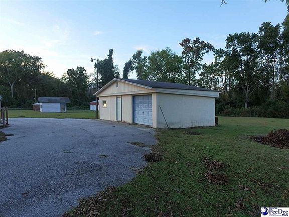 2nd image of 1172 Harry Byrd Hwy