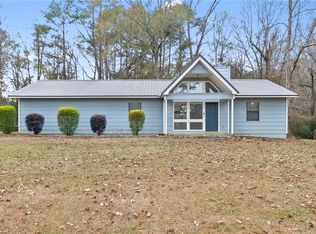 14004 Valley Rd, Northport, AL 35475