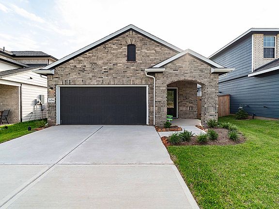 2nd image of 10791 Sara Cir