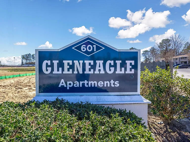 Gleneagle Apartment Homes — Photo 1