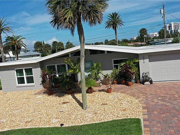 4th image of 206 S Venetian Way