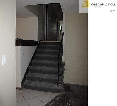 2nd image of 3128 Lister Ave