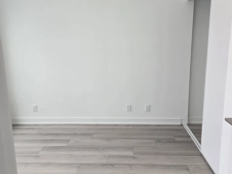 20 Deans Dr #401 — Photo 4