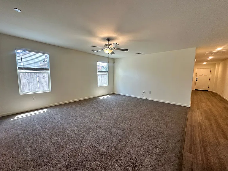 1892 Capistrano Ave — Photo 14