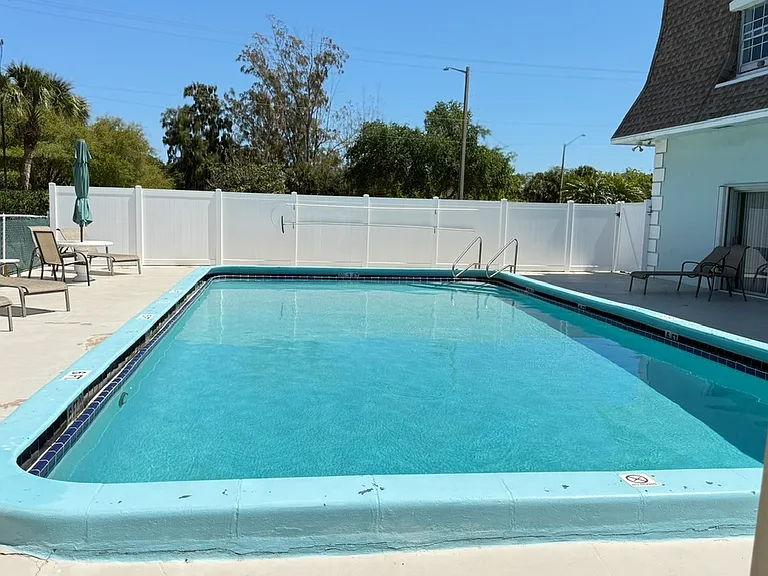 1801 Indian River Blvd #C7 — Photo 14