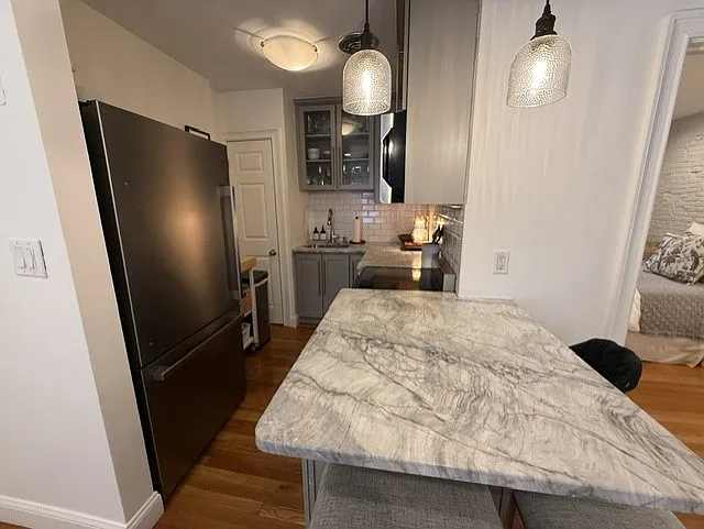 8 Battery St #4 — Photo 7