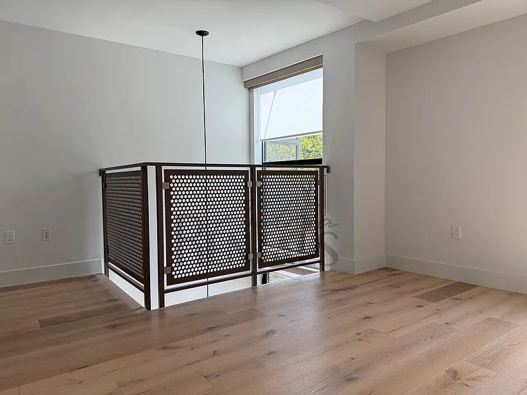 2747 San Pablo Ave #216 — Photo 22