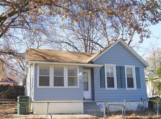 714 6th Ave, Leavenworth, KS 66048