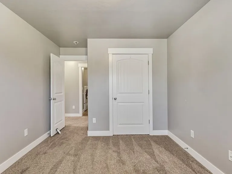 5252 W Armada Way — Photo 14