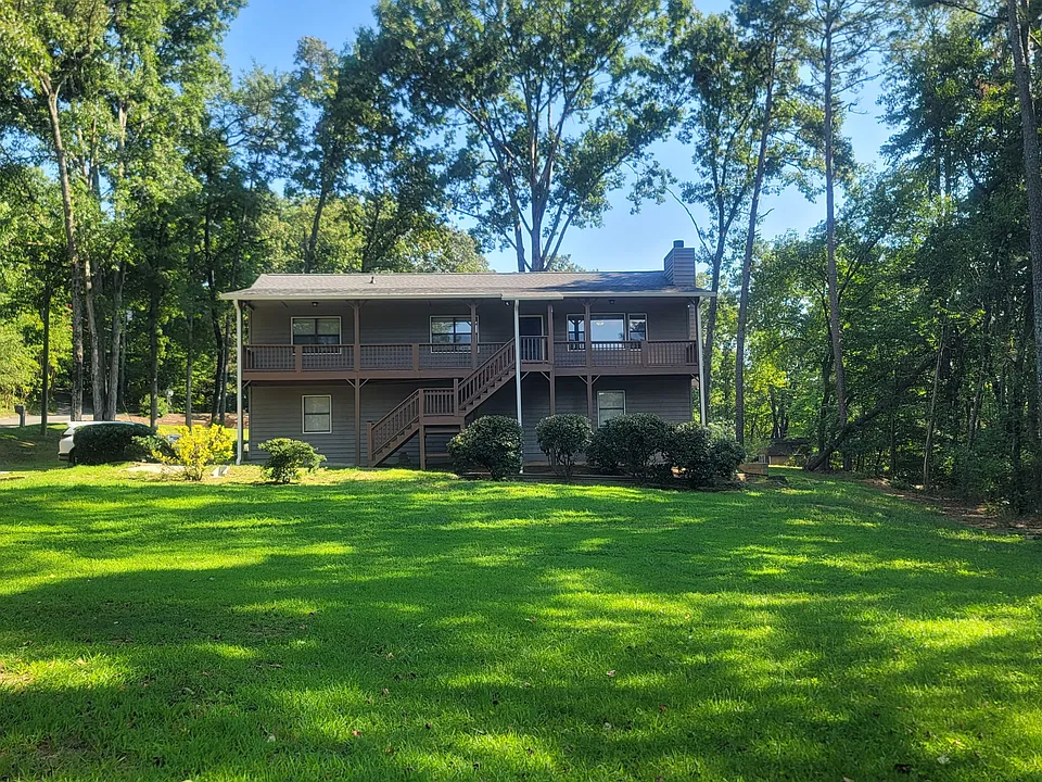 25 Chestnut Ridge Dr NE