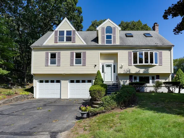 4 Quail Run Rd, Wilmington, MA 01887