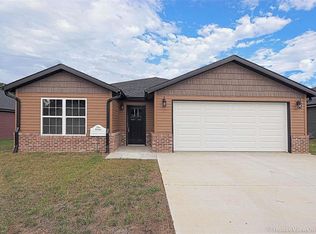 5361 Sandy Brae Ln, Jackson, MO 63755