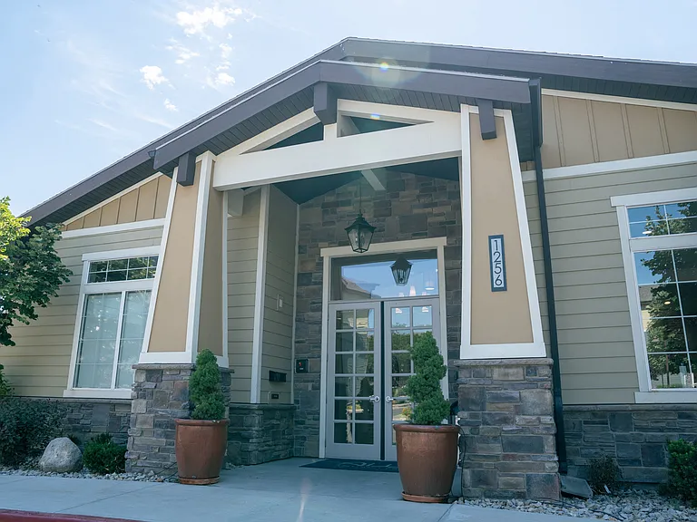 Aldara Apartments — Photo 59