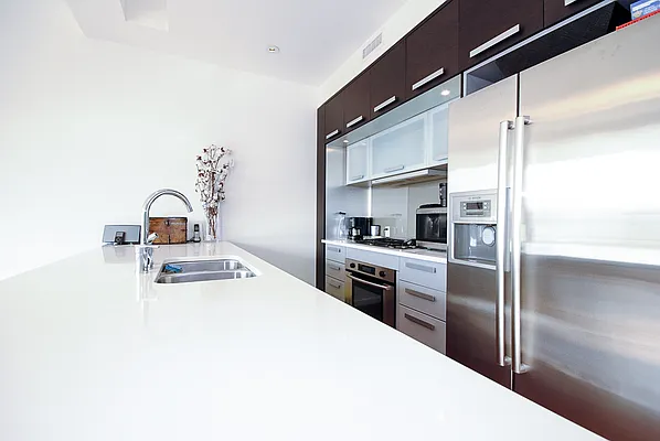 Sold by Brick&Mortar | media 37