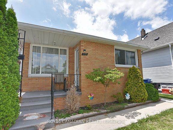 5th image of 1635 Elsmere Ave