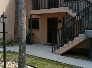 3935 Country Club Blvd APT 15, Cape Coral, FL 33904