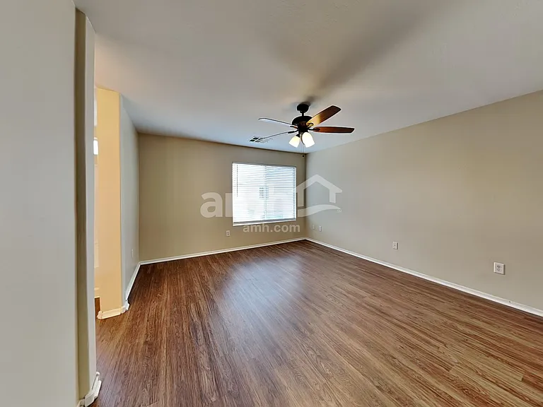 4105 W Irwin Ave — Photo 10