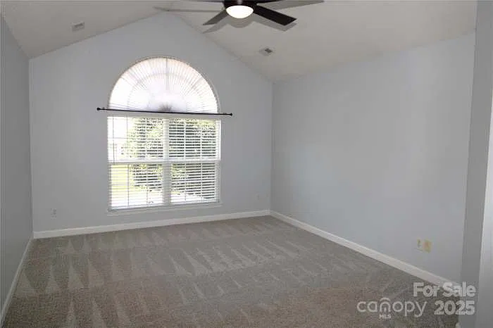 7830 Shiny Meadow Ln — Photo 4