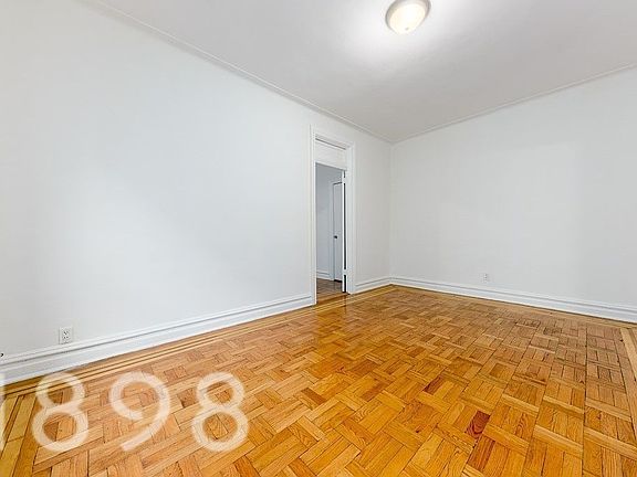 4th image of 43-23 40th St #4J