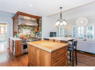 11 Ledge Rd, Norwalk, CT 06853