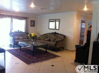 23901 Sylvan St, Woodland Hills, CA 91367
