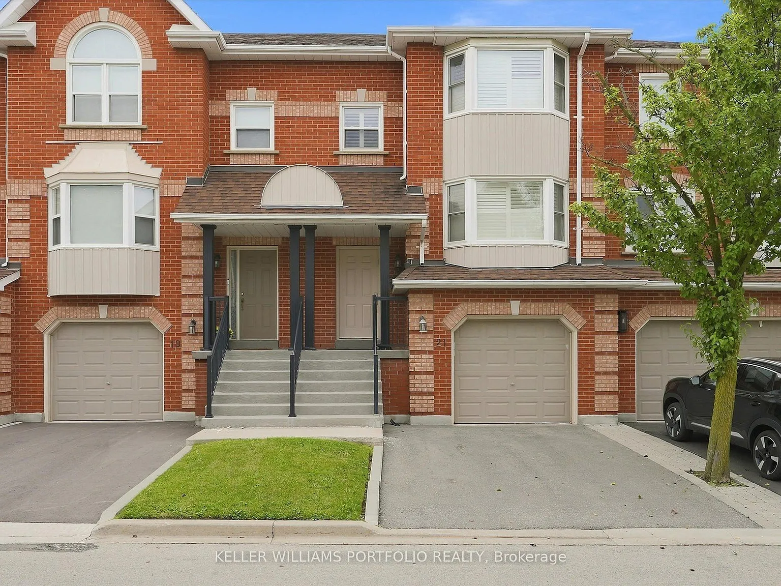 3 bed, $4,100 — Photo 1