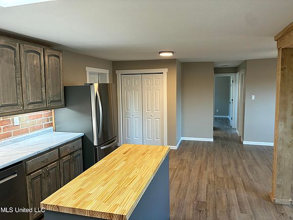 4th image of 1111 Carmel New Hope Rd