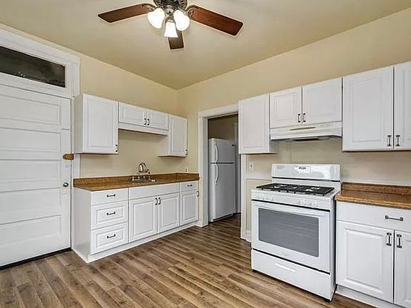 4th image of 1318 W Elmdale Ave #1R