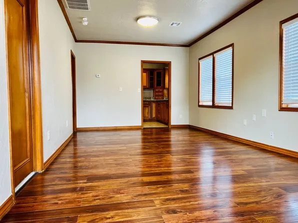 235 N El Reno Ave, El Reno, OK 73036