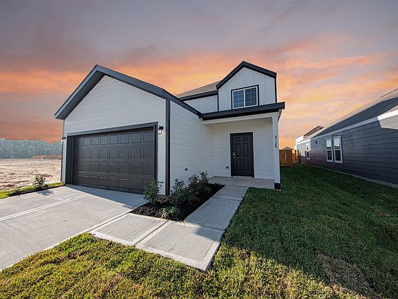 3rd image of 8128 Vanilla Orchid Dr