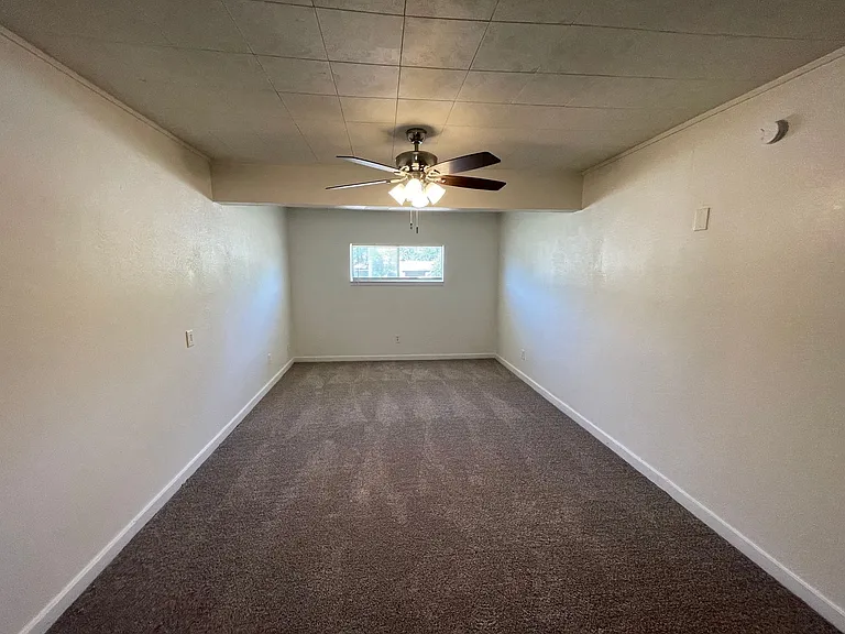 4743 Harper Dr — Photo 9