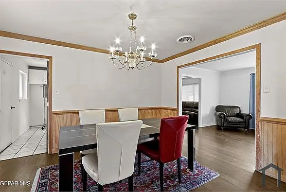 3 bed, 1620 sqft, $1,800 — Photo 2