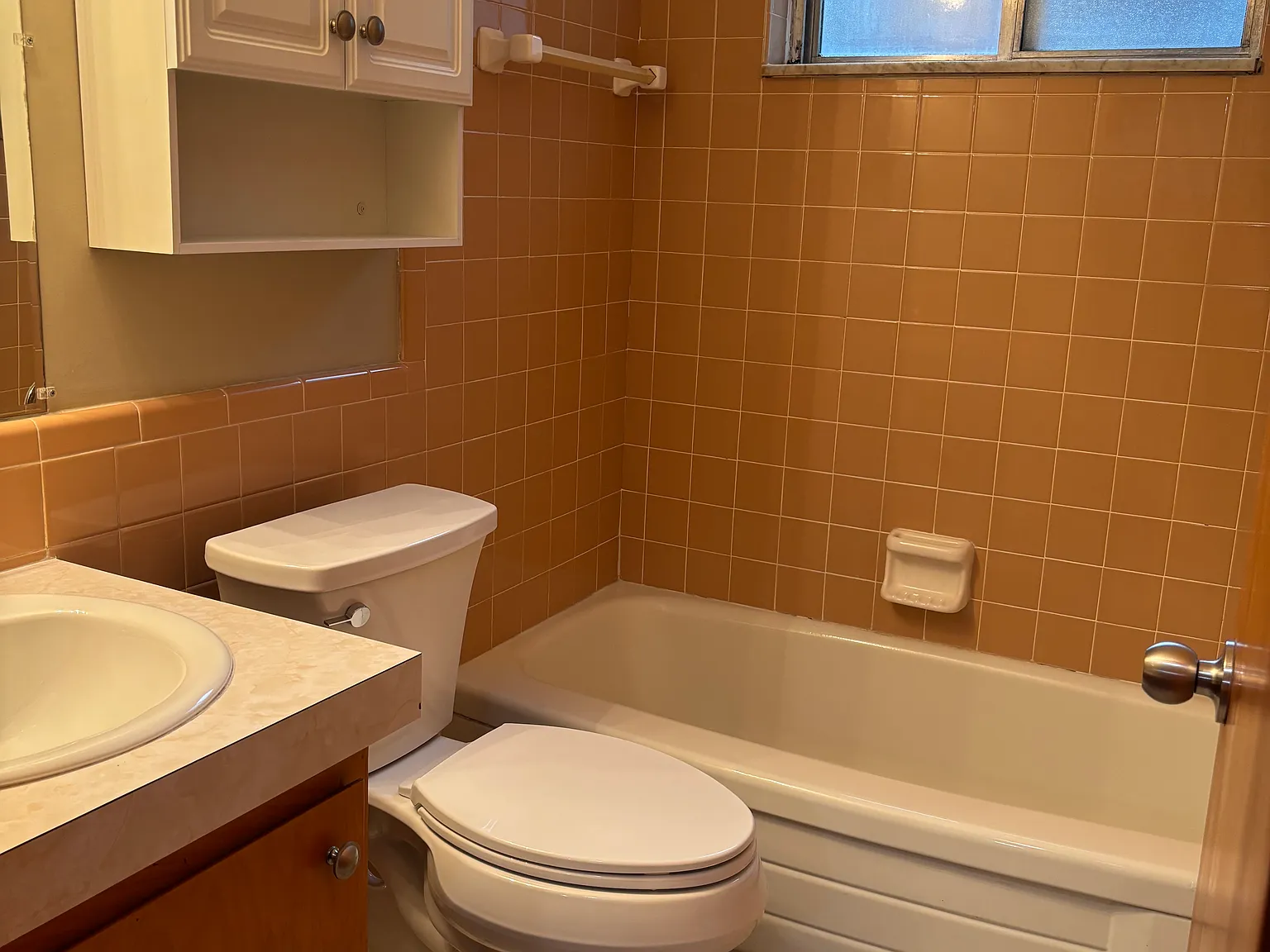 1 bed, 600 sqft, $975 — Photo 4