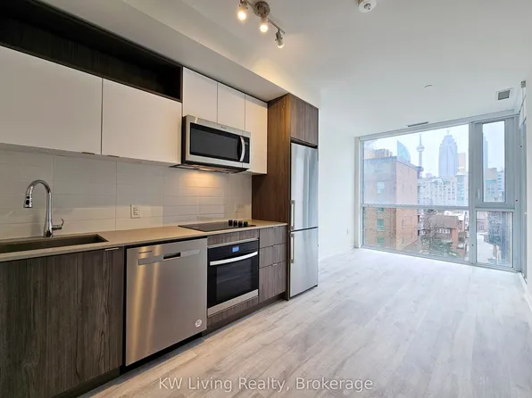 135 Lower Sherbourne St, Toronto, ON