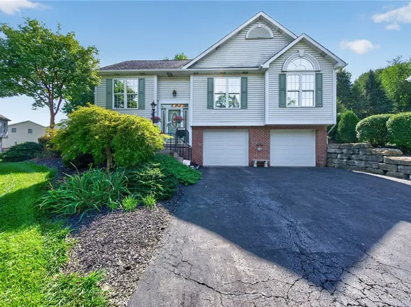 1110 Chapel Rd, Monaca, PA 15061