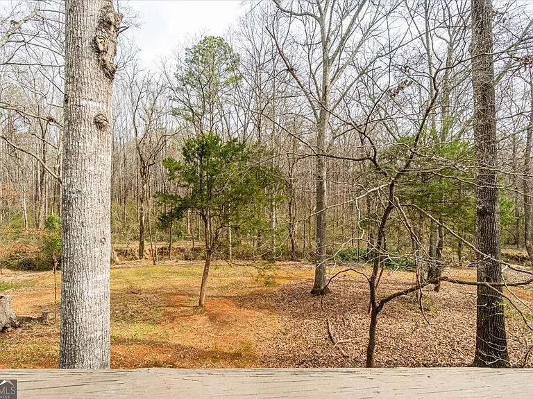 325 Brookstone Dr — Photo 18