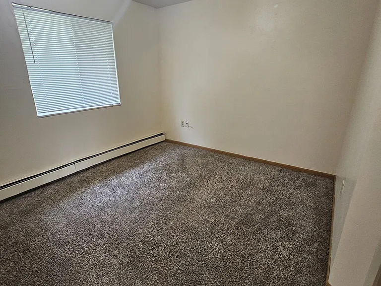 805 Whitetail St #24 — Photo 4