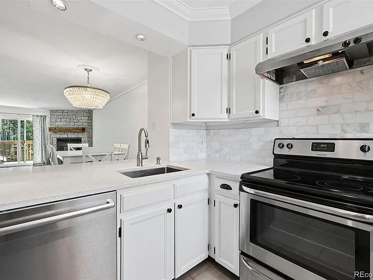 1699 S Trenton St #119 — Photo 11