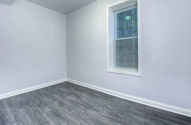 1302 N Greenview Ave #2R — Photo 2