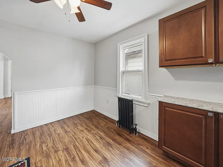 120 2nd St #FRONT HOME — Photo 10