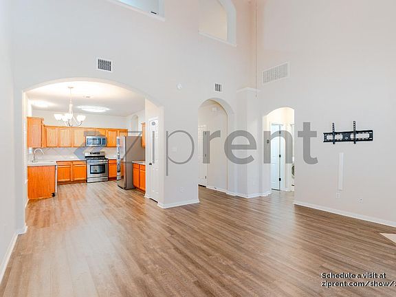 2nd image of 3901 Rocky Shore Ln