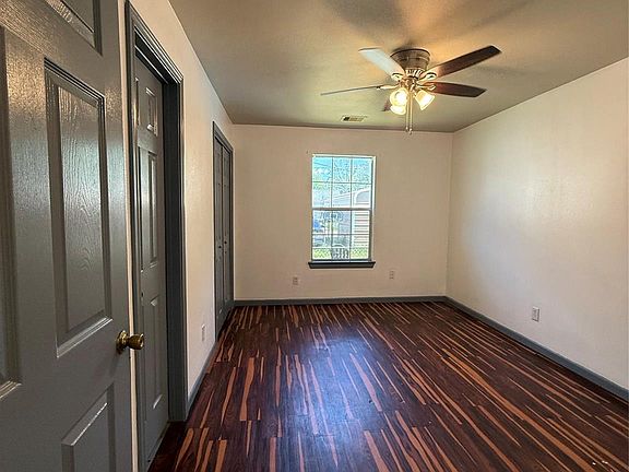 4th image of 1303 Edison St #A