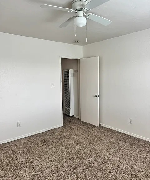 Highland Park Apartments — Photo 11