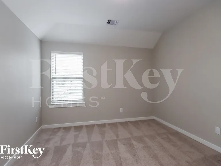 16411 Little Pine Creek Dr — Photo 12