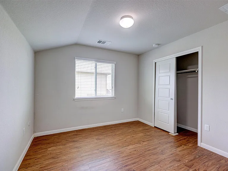 126 Screech Owl Dr — Photo 33
