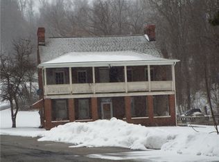 318 Race St, Vestaburg, PA